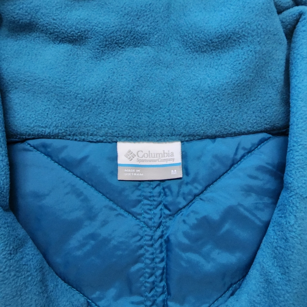 Puffer Vest - Picture 2 of 3